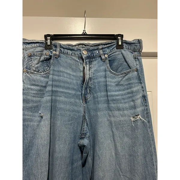 American Eagle Super High Rise Baggy Wide Leg Jeans Blue Raw Hem Size 12 Regular - Image 2