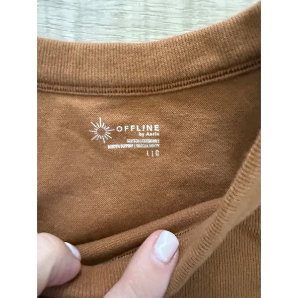 aerie Cropped Tank Top in Warm Brown - Image 2
