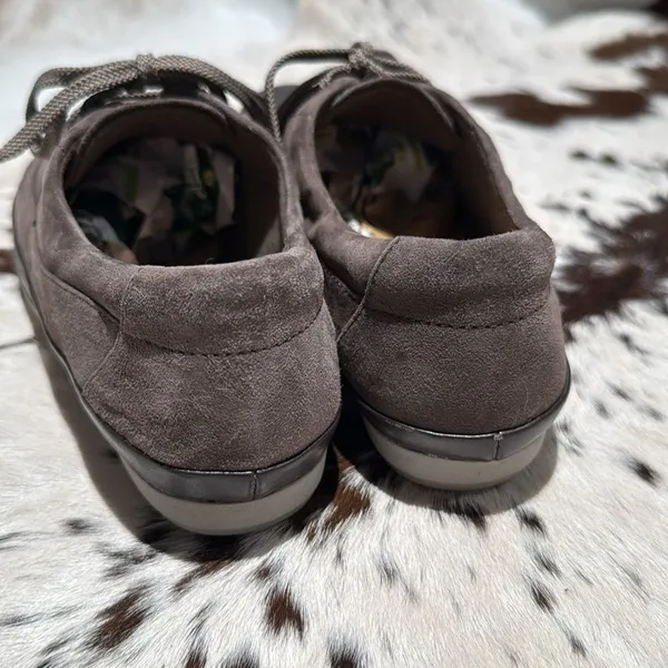 Clarks‎ Women’s Lorry Grace Suede Sneakers Size 7.5 B78 - Image 5