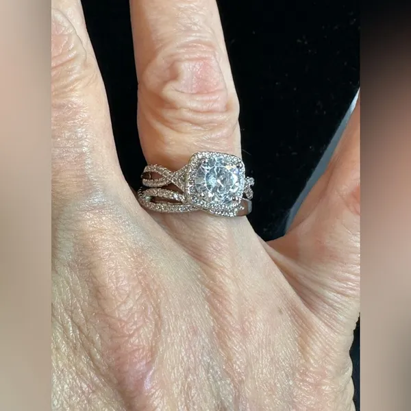 Love Eternity Set 2pc Cubic Zirconia Braided Double Band size 9 - Image 9