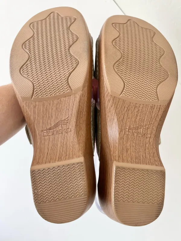 Dansko Sophie wedge sandals cream size 40 US 8.5 - Image 10
