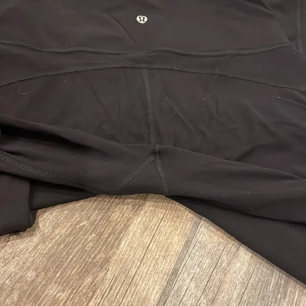 Lululemon flared groove leggings - Image 4