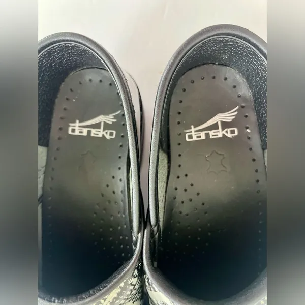 DANSKO Black and White Artistic Mules with Chunky Sole Size 36 (5.5) - Image 4