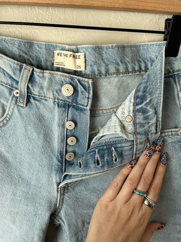 We the Free Free People Sun City Denim Capris Pale Indigo Size 25 - Image 7