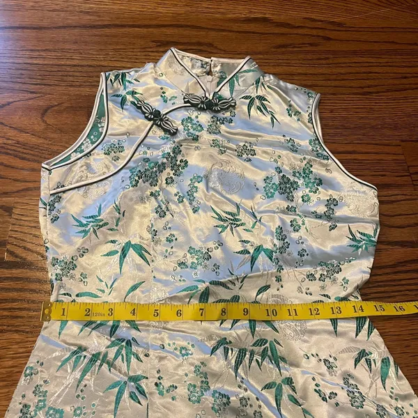 Vintage Sleeveless Cheongsam Qipao Dress White Green Floral Bamboo Print - Image 7