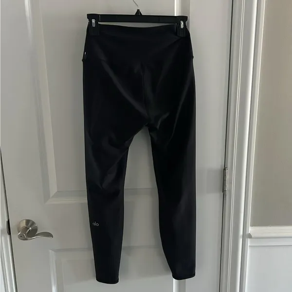 Alo High-Waist Airlift Legging - Image 4