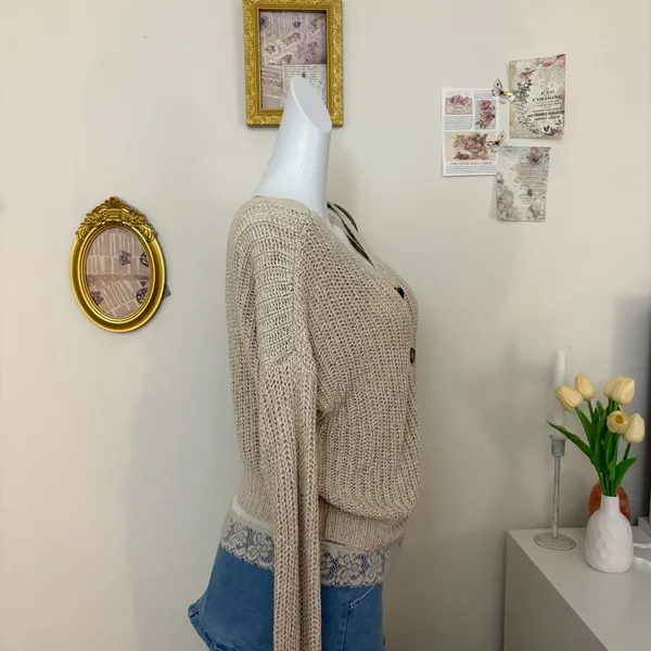 Moon & Madison Cardigan Size M Beige Open Knit V-Neck Button Down Sweater - Image 2