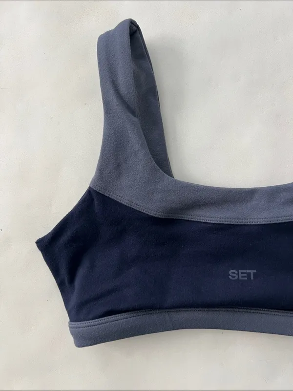 SET ACTIVE Formcloud Colorblock Contrast Blue Sports Bra Medium - Image 2