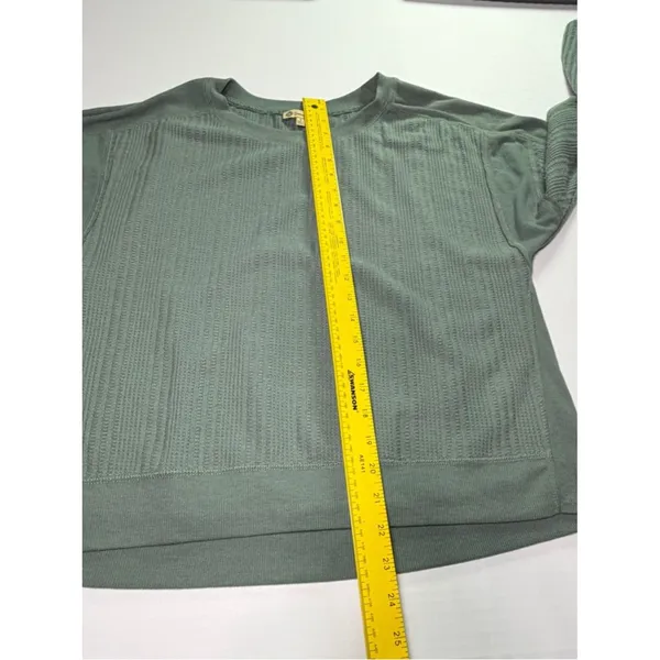 Democracy Sage Green Textured Waffle Knit Top Small - Image 5