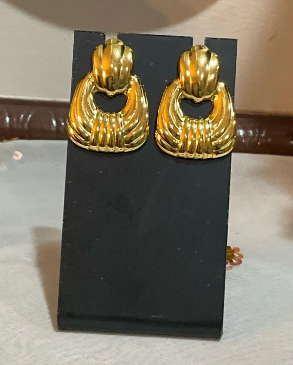 Elegant and Chic Stainless Steel Earrings - Image 2