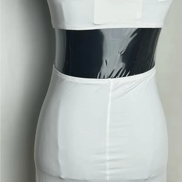 Fashion Elegant White Evening Dress body con fit mermaid dress Medium NWT - Image 5