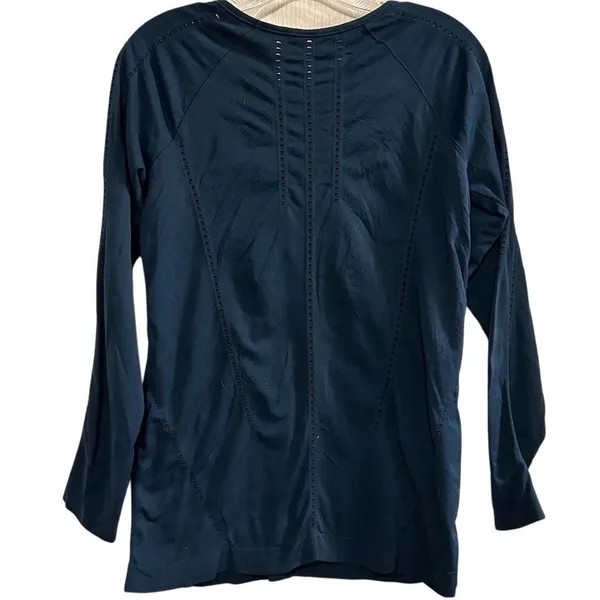Athleta Women's Black Long Sleeve Seamless Top Size‎ M- Yoga Workout - Image 7