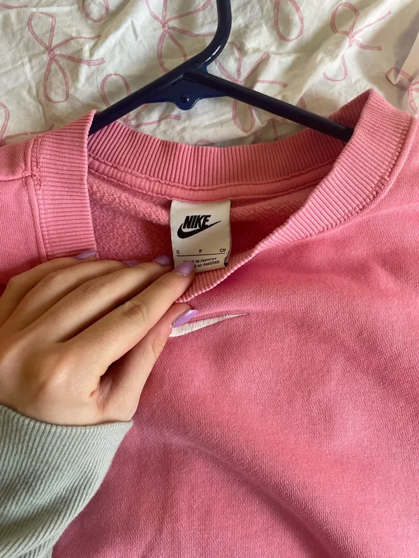 Nike Crewneck Sweatshirt Women’s - Image 2