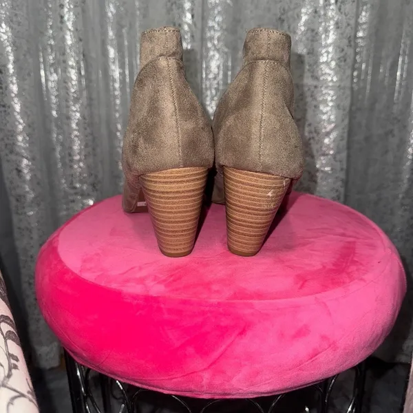 Brown‎ Suede Ankle Booties with Relaxed Fit - Image 3