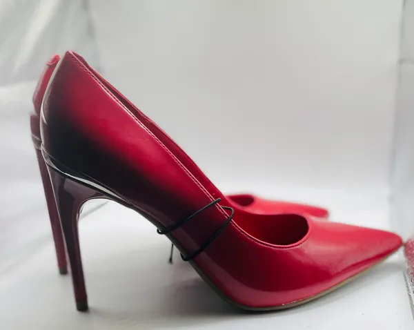 Marc Fisher New women's Red stiletto 4 inch heel pointed - Image 7