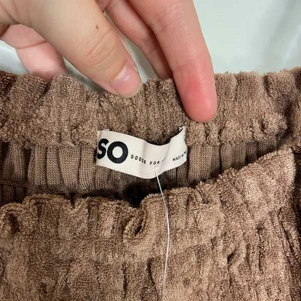 NEW SO women’s brown soft stretch elastic stretch loose hem‎ cropped tank summer - Image 3