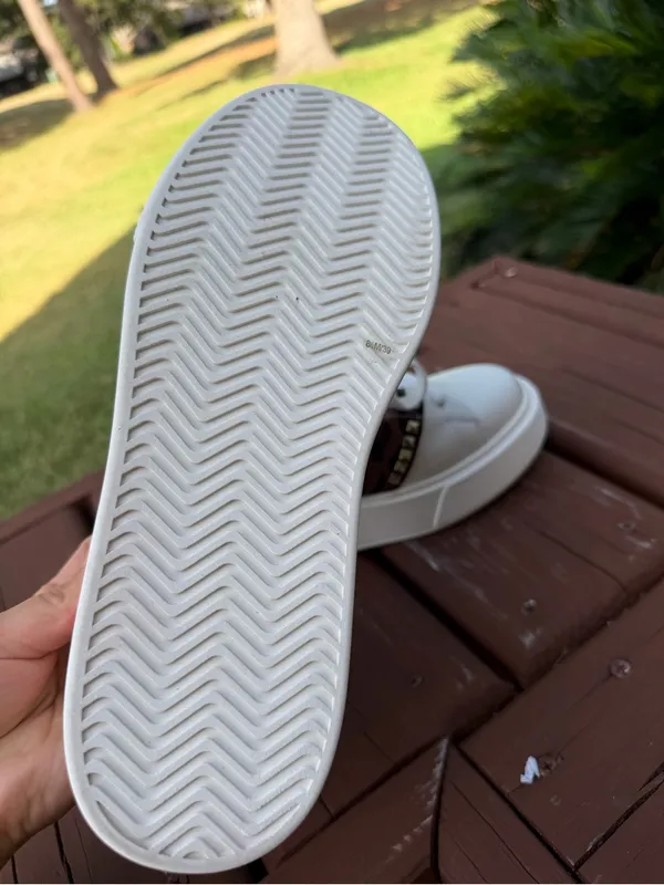 JLO Jennifer Lopez Eydie White Leopard Studded Mule Sneakers Size 8.5 - Image 7