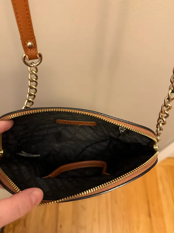 The Steve Madden Brown Shoulder Bag - Image 3