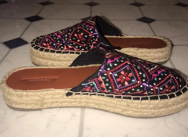 American Eagle Aztec Embroidered Espadrilles - Image 2