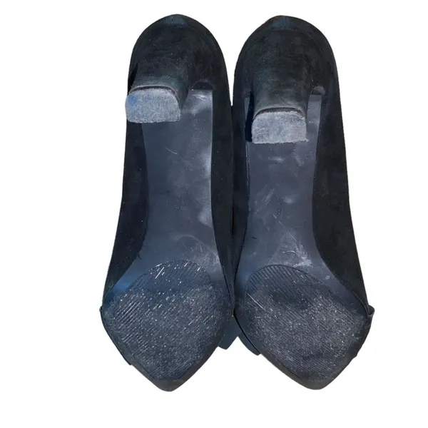 Vaneli Black Suede Bow Pointed‎ Toe Heels Size 8M Classic Dress Pumps - Image 7
