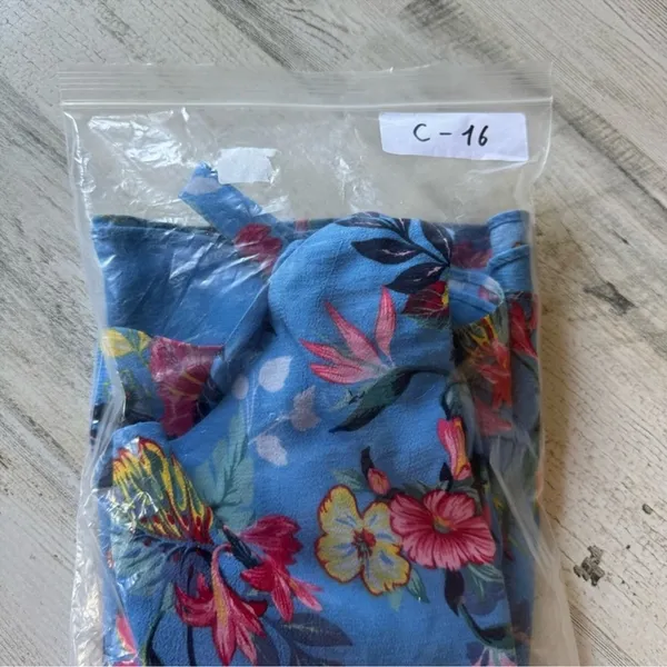 Zara Floral Assymetric Summer Lightweight Lined Sleeveless Top‎ Blouse Blue XS - Image 9