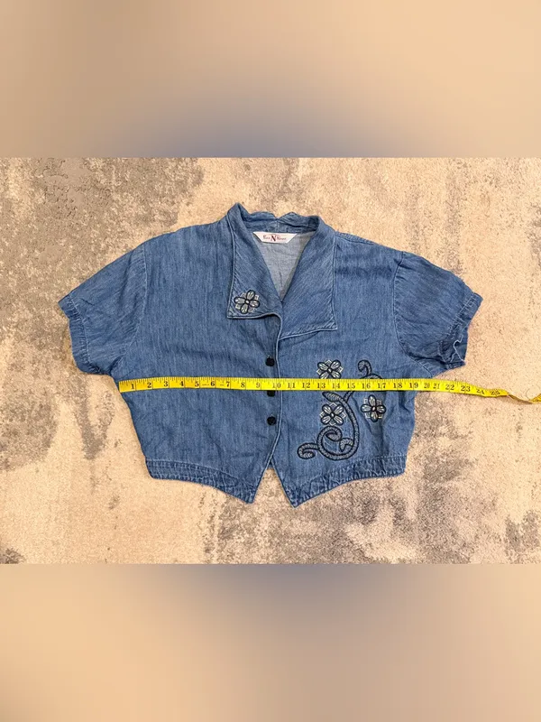 Bar N Nome Vintage-Style Blue Denim Embroidered Short Sleeve Top - Image 4