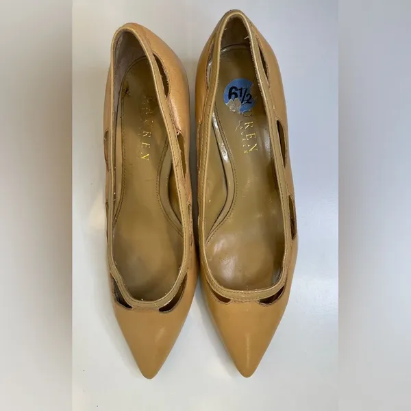 Lauren Ralph Lauren Y2K Vintage Style Tan‎ Kitten Heel Pumps Size 6.5 - Image 3