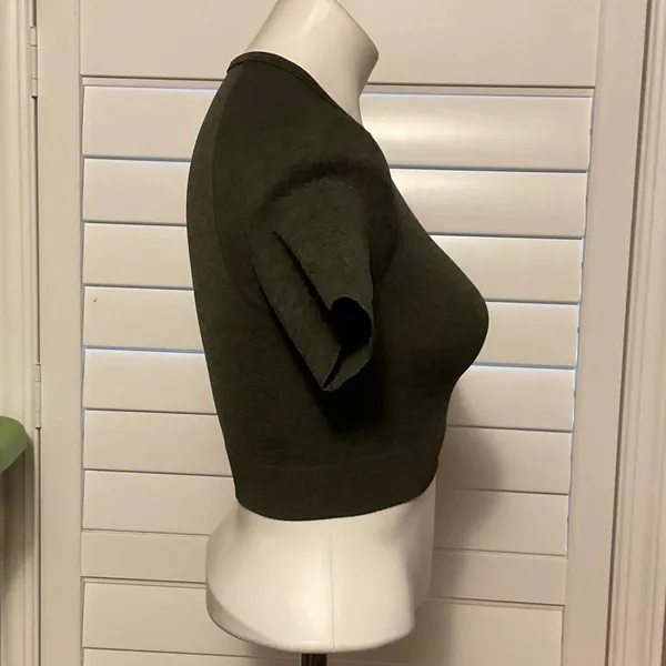 Olive Green Short Sleeve Crop Top - Image 2