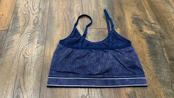 Tommy Hilfiger Women’s Bralette Navy Blue Sports Bra Size Medium - Image 5