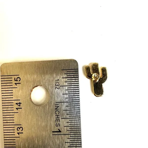Sugar Rush Tarte dainty gold tone cactus stud earrings - Image 6