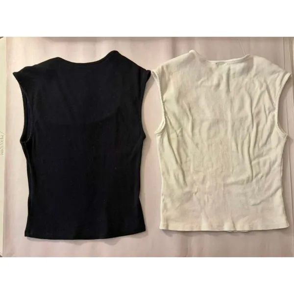 Pair of Maeve x Anthropologie Square Neck Tees in White and Black sz.XS - Image 5
