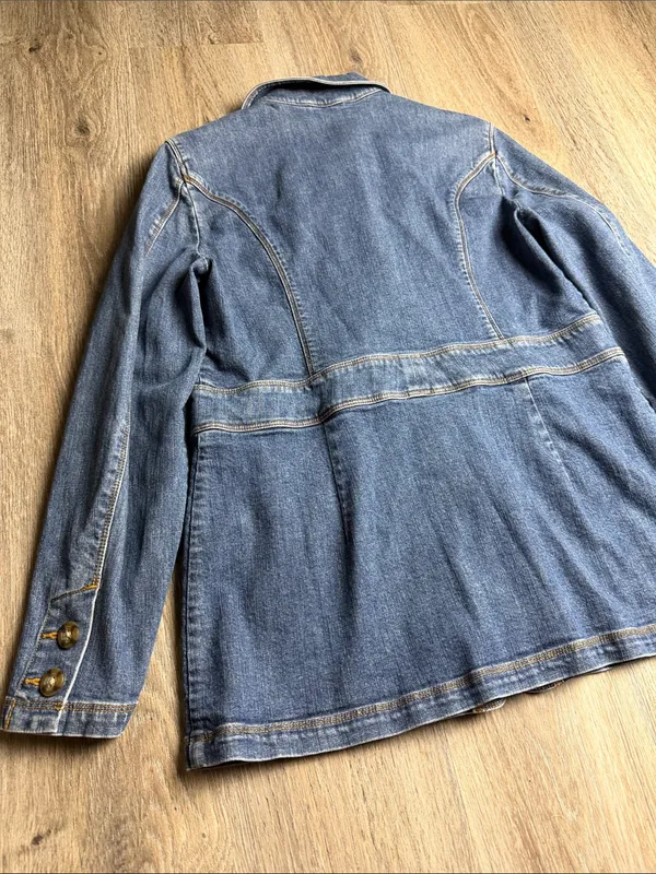 L.L. Bean Blue Denim Safari Utility Jacket Size Medium - Image 10