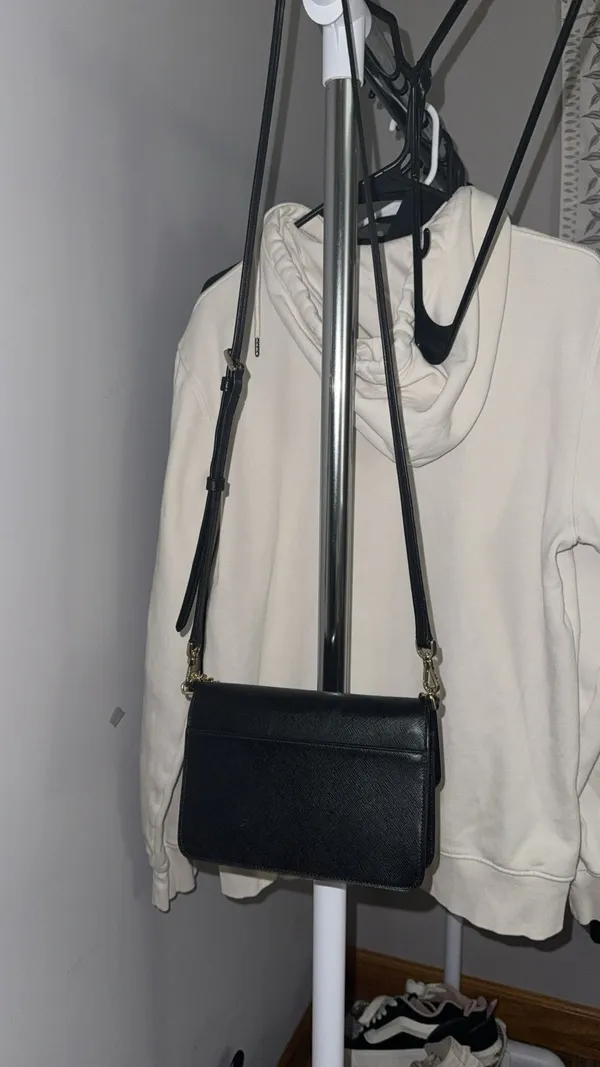 Madison Willow Kate Spade Mini Purse - Image 3