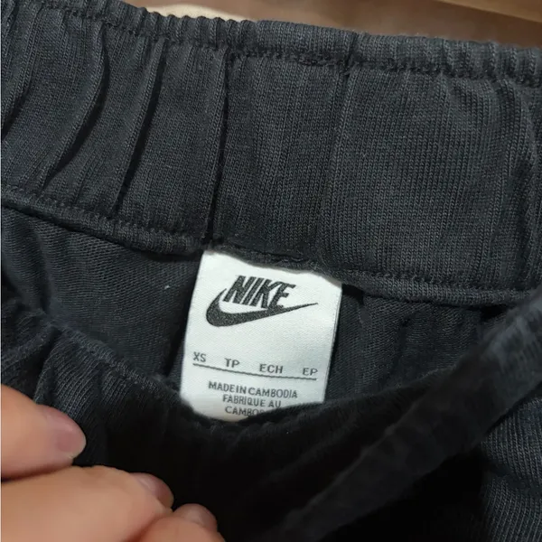 Nike shorts - Image 2