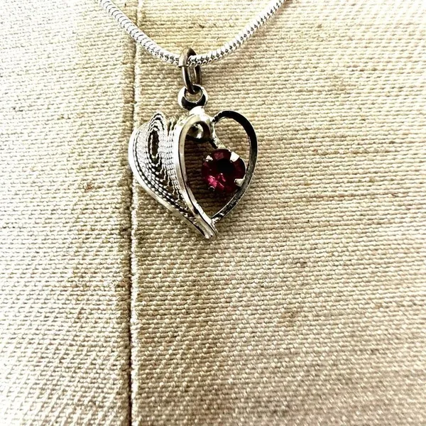 Silver pink rhinestone heart dainty pendant necklace - Image 3
