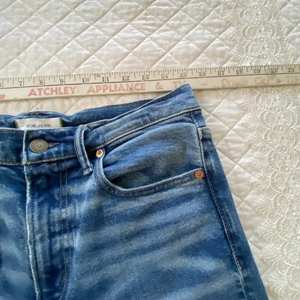 American Eagle Outfitters AE77 Premium Blue Distressed Mom Jeans + a Free Gift! - Image 14