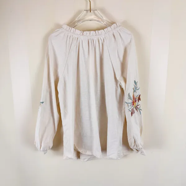 Solitaire Cream Floral Embroidered Boho Blouse Size Large - Image 6
