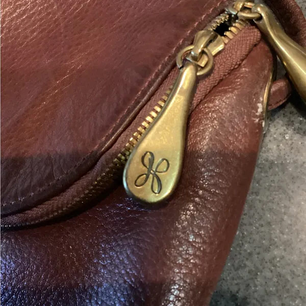 HOBO Rich Brown Leather Crossbody Bag - Image 3