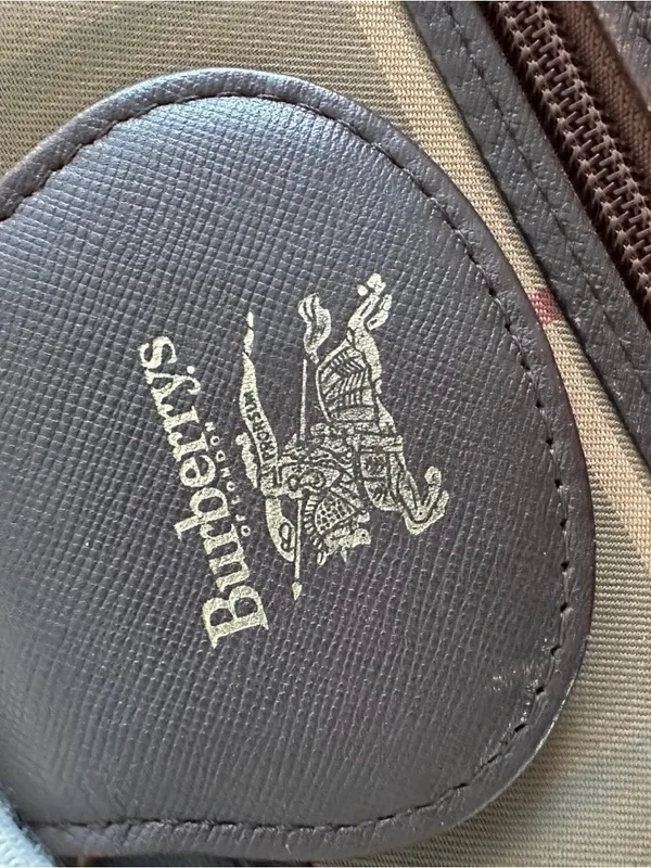 Burberry Vintage Nova Check Shoulder Bag - Image 6