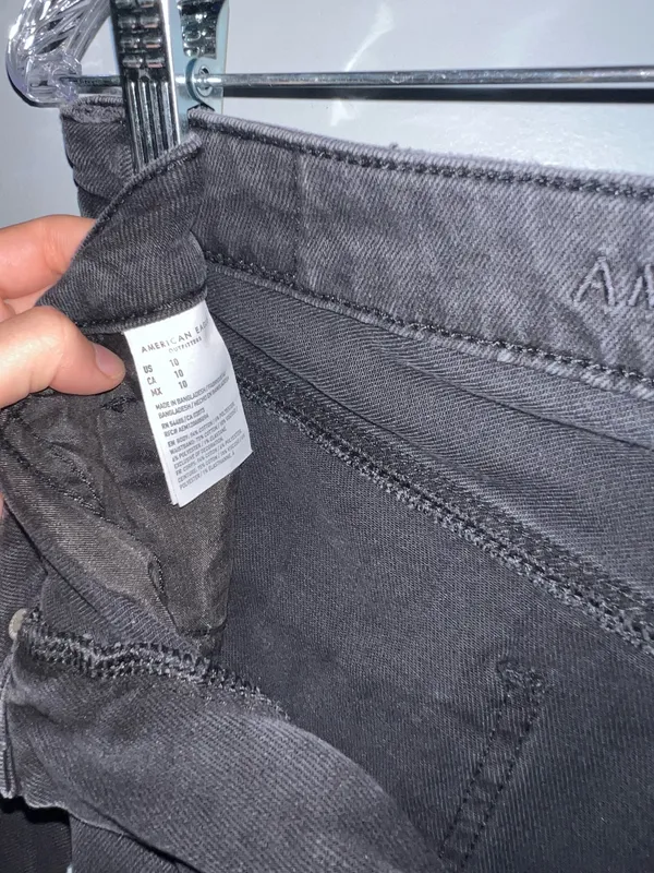 American Eagle Shorts - Image 4