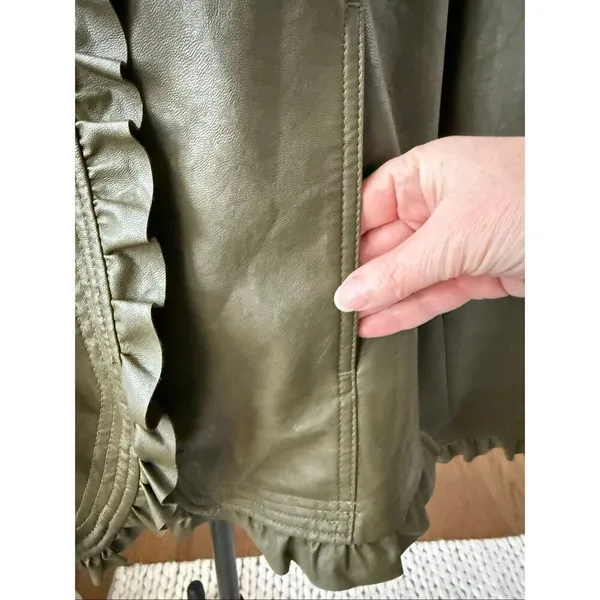 Hot in Hollywood Vegan Faux Leather Green Ruffle Jacket 2X - Image 4