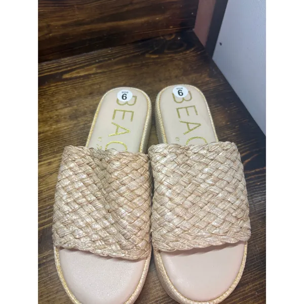 Beach by Matisse tan espadrille sandals size 6 - Image 3