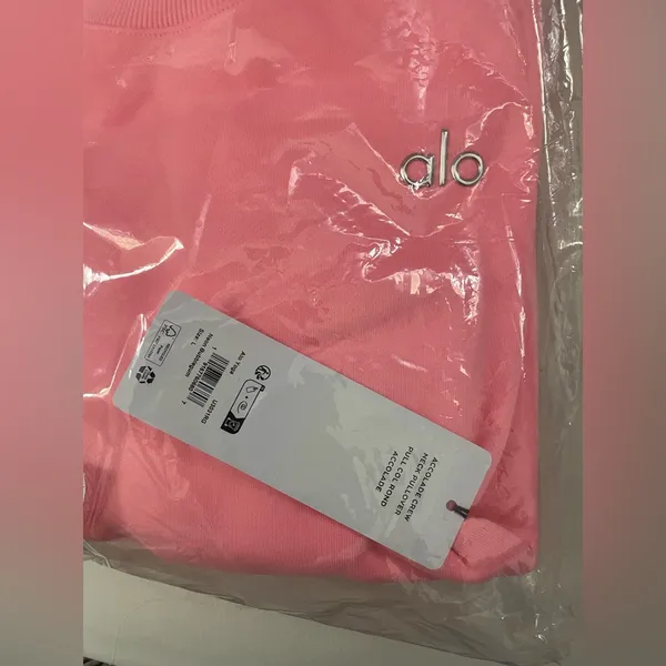 ALO Yoga NWT Accolade Crew Neck Pullover Neon Bubblegum Size L SOLD OUT COLOR - Image 7