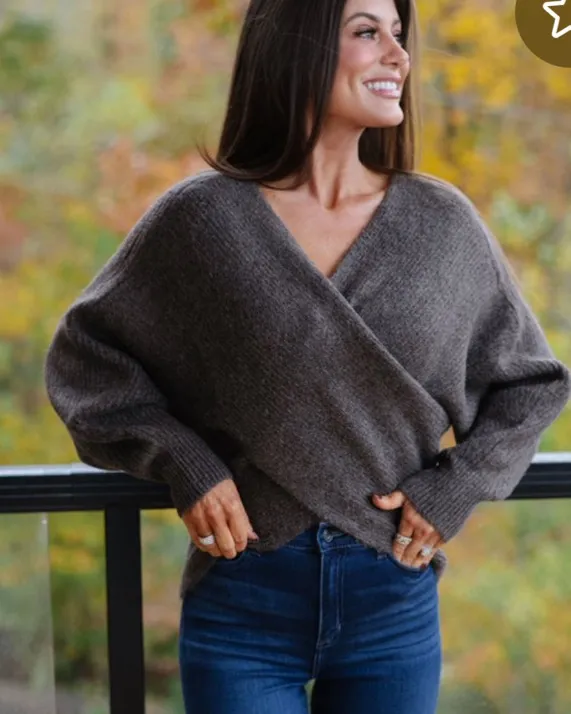 These Three Boutique Crossed ribbed sweater ash brown - Image 4