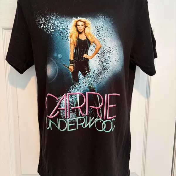 Carrie Underwood Blown Away Tour Concert Band Tee Black Graphic T-Shirt Y2K Sz S - Image 2