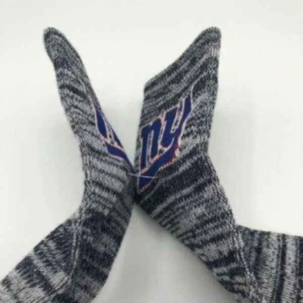 New York Giants Football Sporty Athletic Crew Style Socks - Image 5