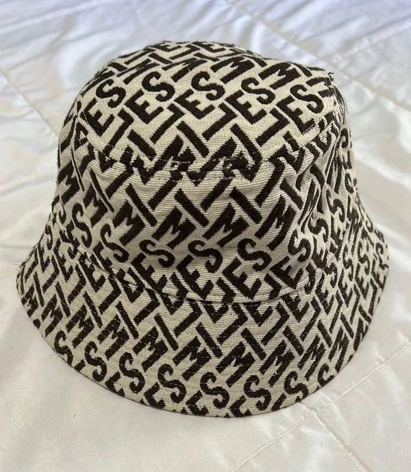 Hennes & Mauritz Bucket Hat - Image 2