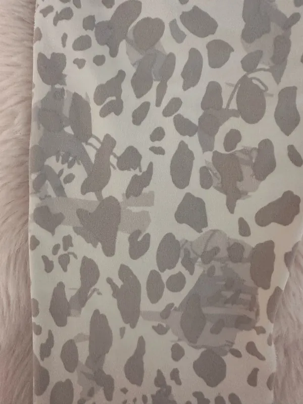 Lululemon Align 23” White Cheetah Print Leggings - Image 4