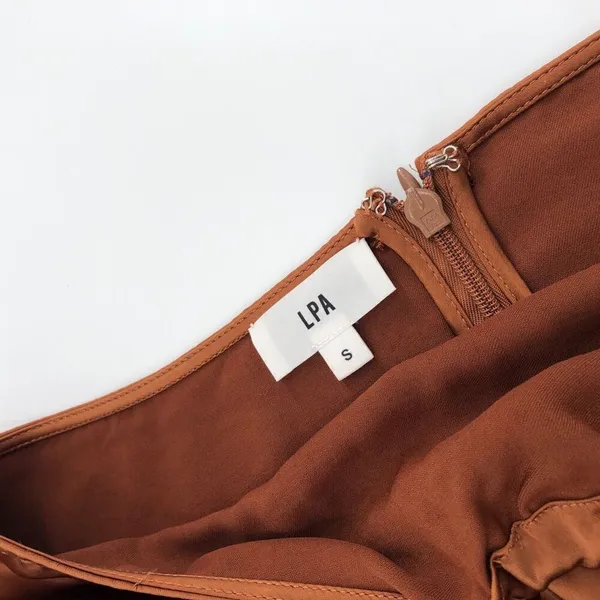 Aniston Dress in Hazelnut LPA Small - Image 4