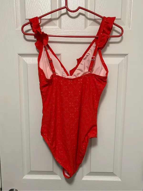 *Cupshe Algeria Red Orange Women’s Medium Ruffle One-Piece Swimsuit - Image 9